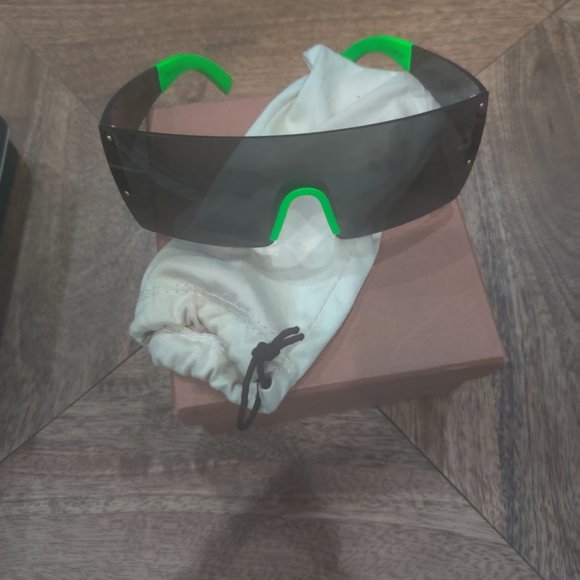 Louis Vuitton  2009 Stephen Sprouse collection sunglasses New